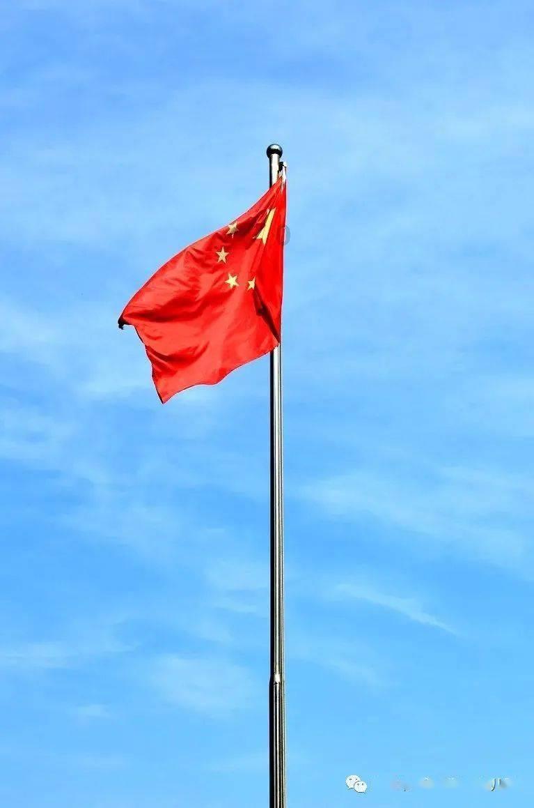 逃离废弃的建筑